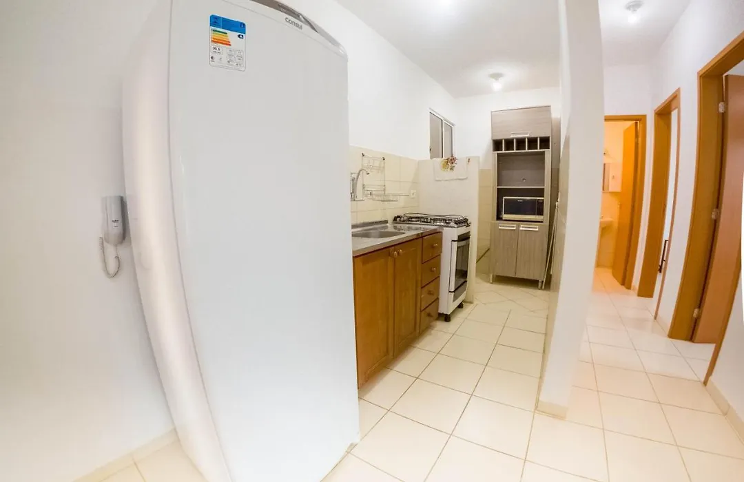 Ubatuba Apartamento a 9 minutos da praia grande 6P-1